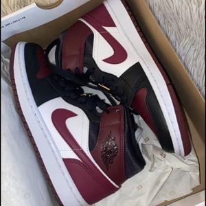 Woman’s Air Jordan 1